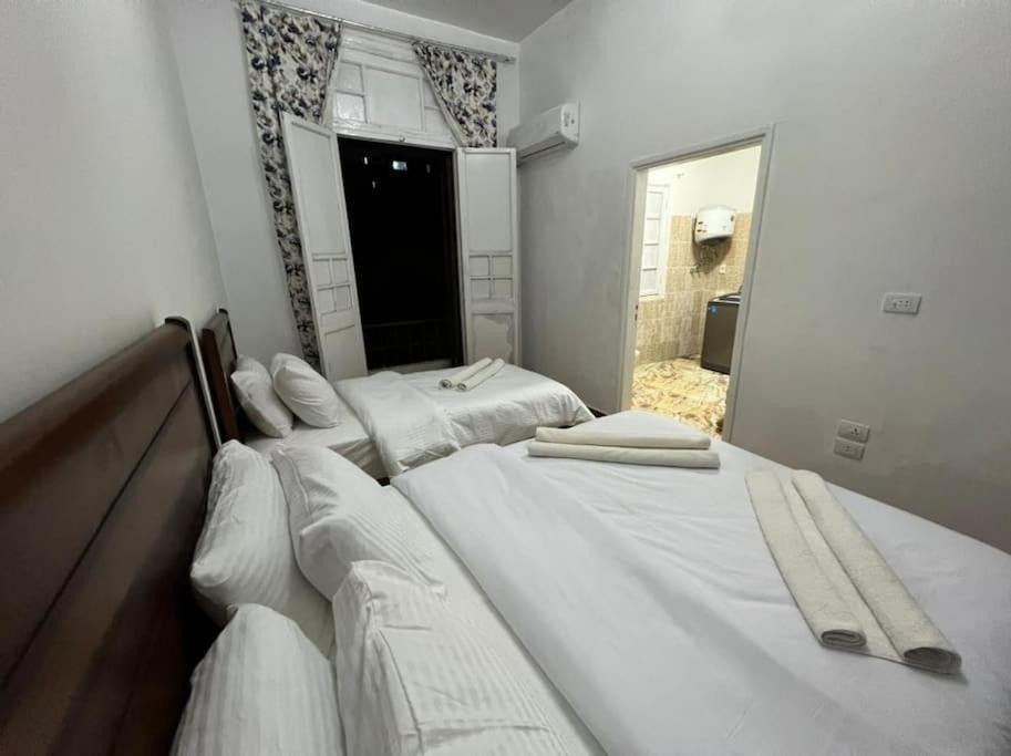 Charming Studio With Italian Architectural Style Cairo Exterior photo